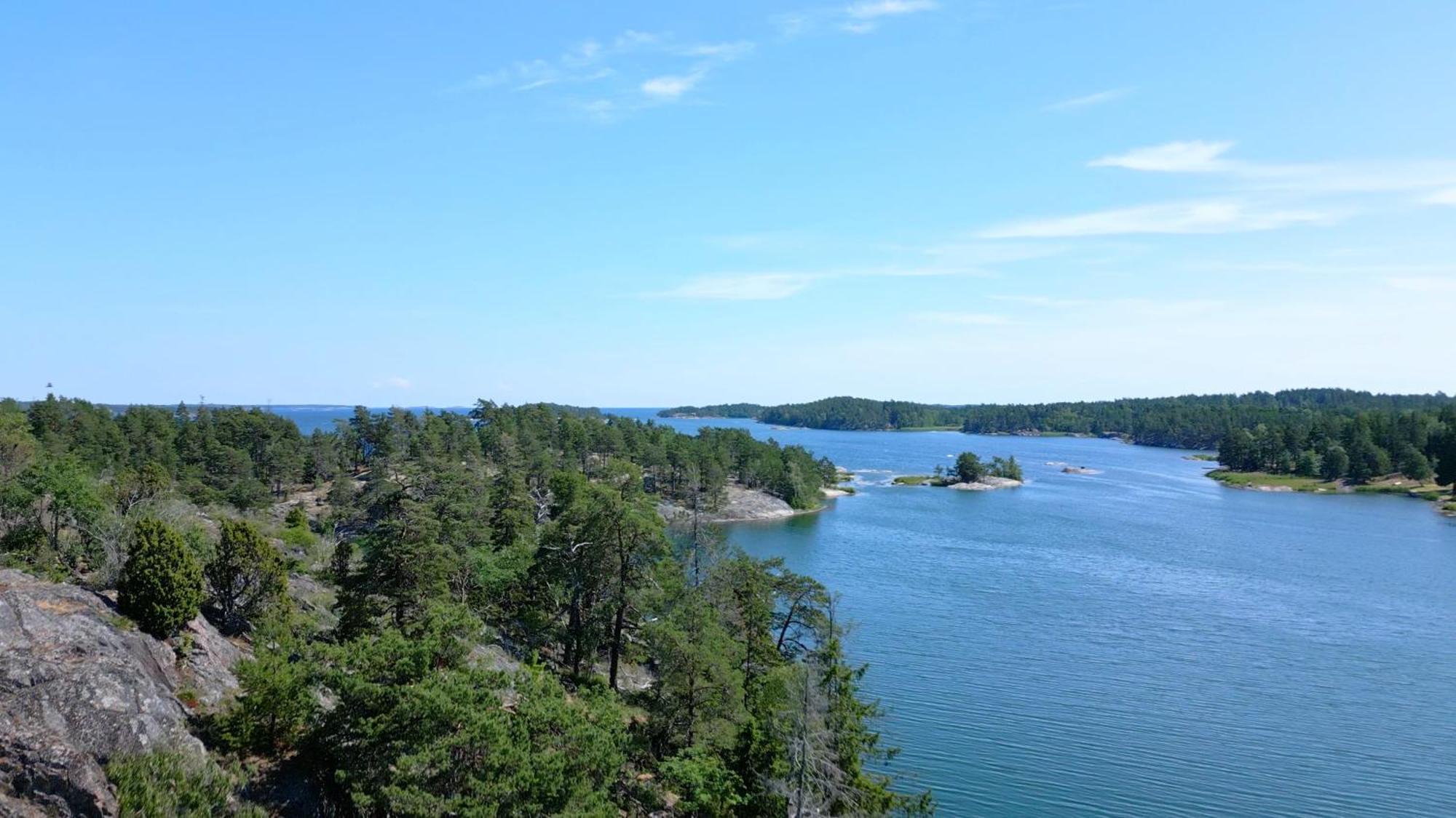 Landet, Designer Cabins In The Swedish Archipelago Vasterljung Экстерьер фото